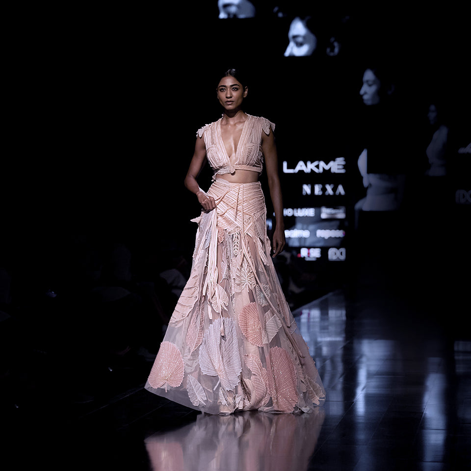 Acka flare slit blouse Acka original flare slit blouse Red Ajrakh