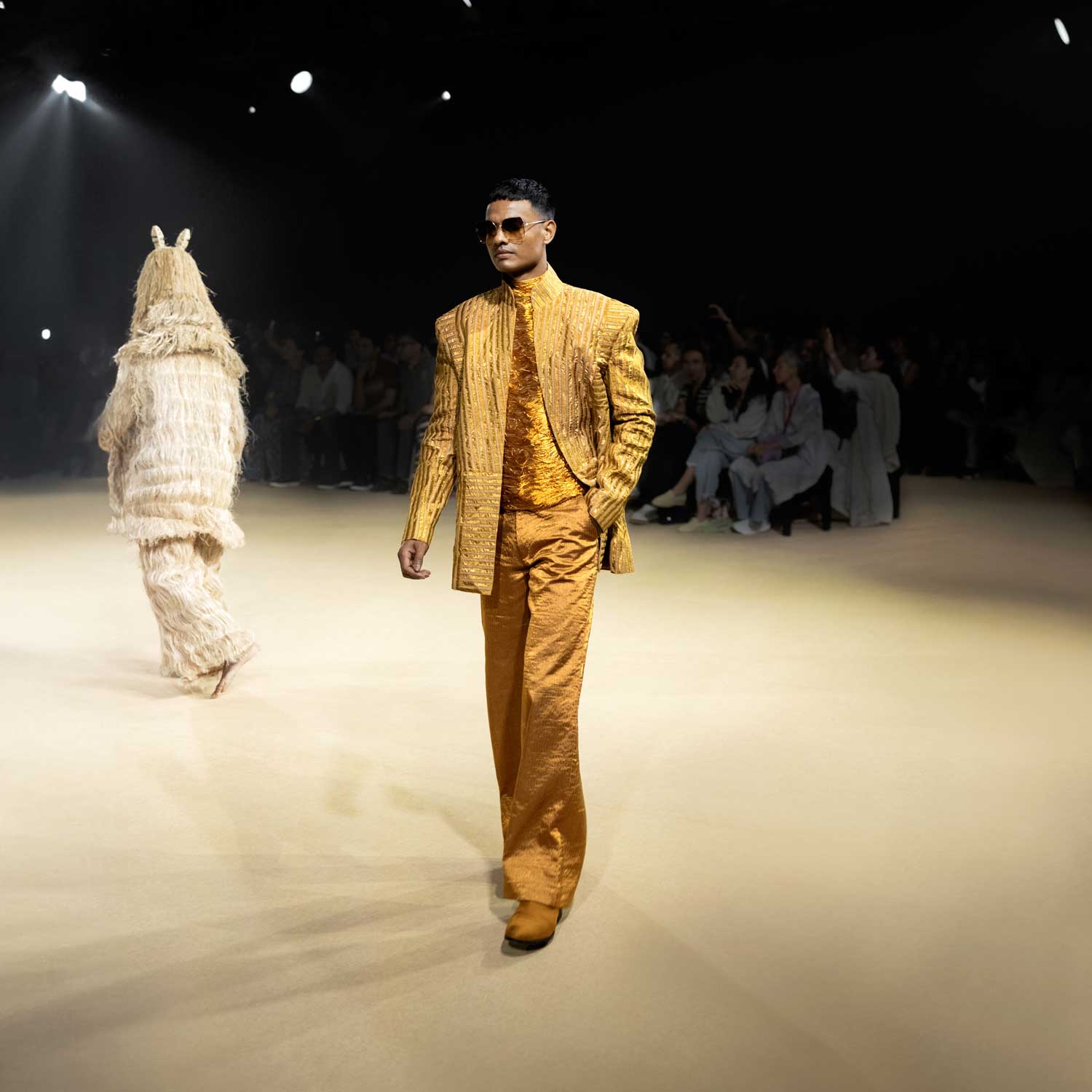 Metallic textured Bandhgala with embellished T-shirt and matching trousers Tuxedo, retro suit, menswear