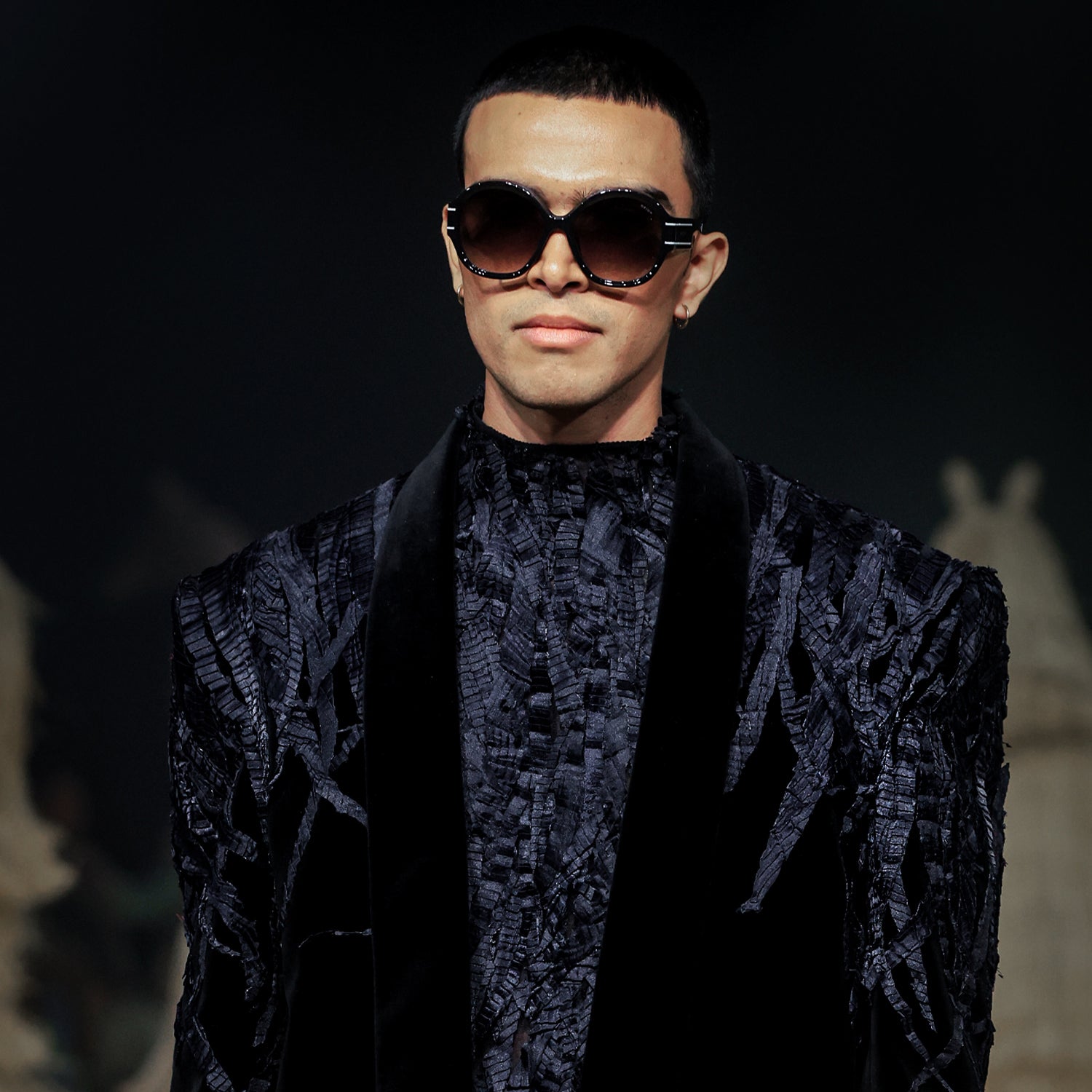 Close-up of black velvet embroidered designer jacket for men – luxury eveningwear with textured detailing, Tuxedo, cocktail suit, menswear