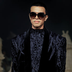 Close-up of black velvet embroidered designer jacket for men – luxury eveningwear with textured detailing, Tuxedo, cocktail suit, menswear