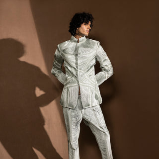 Men's structured Bandhgala set with sculpted silk yarn embroidery – artistic fusion suit with contour texture for high-fashion cocktail or runway styling