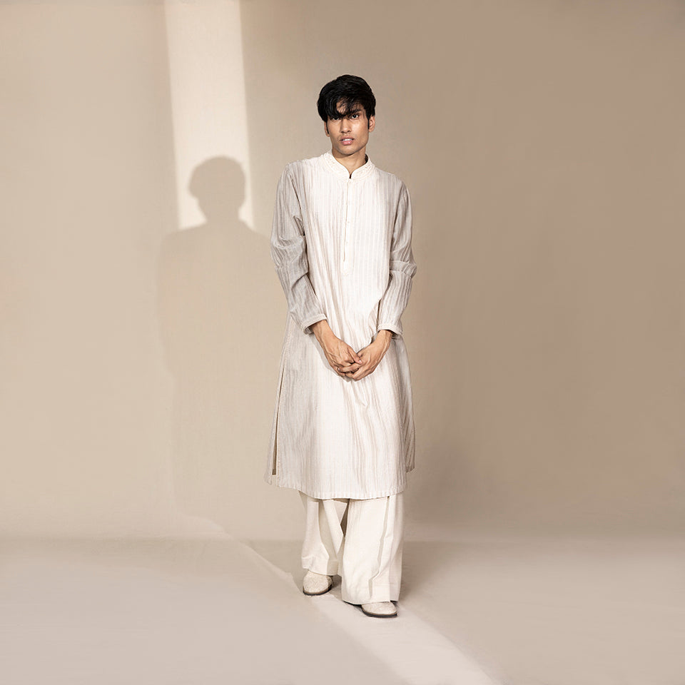 Textured kurta – classic Indian kurta with detailed surface work, men's kurta