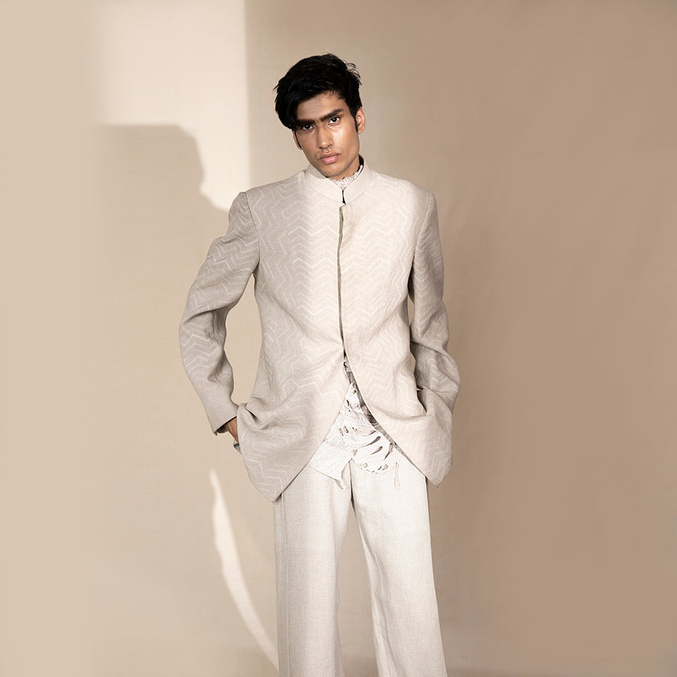Men's ivory chevron Bandhgala with curved hem and abstract textured shirt – refined Indian occasionwear