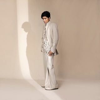 Men's ivory Bandhgala with tonal chevron weave and sculpted cutwork shirt – artistic Indian menswear for festive looks